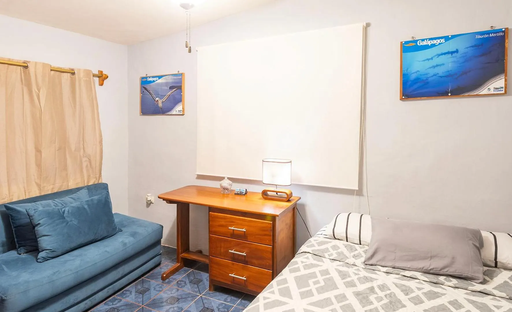Casa #344 - Habitacion 1 - Full Bed & Sofa Cama - No Ac Puerto Ayora  0*, Puerto Ayora (Galapagos Islands) Ecuador